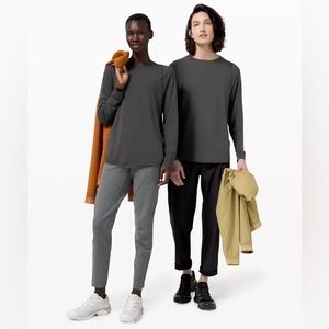 Lululemon Lab Grey Confluence Long Sleeve Tee Shirt